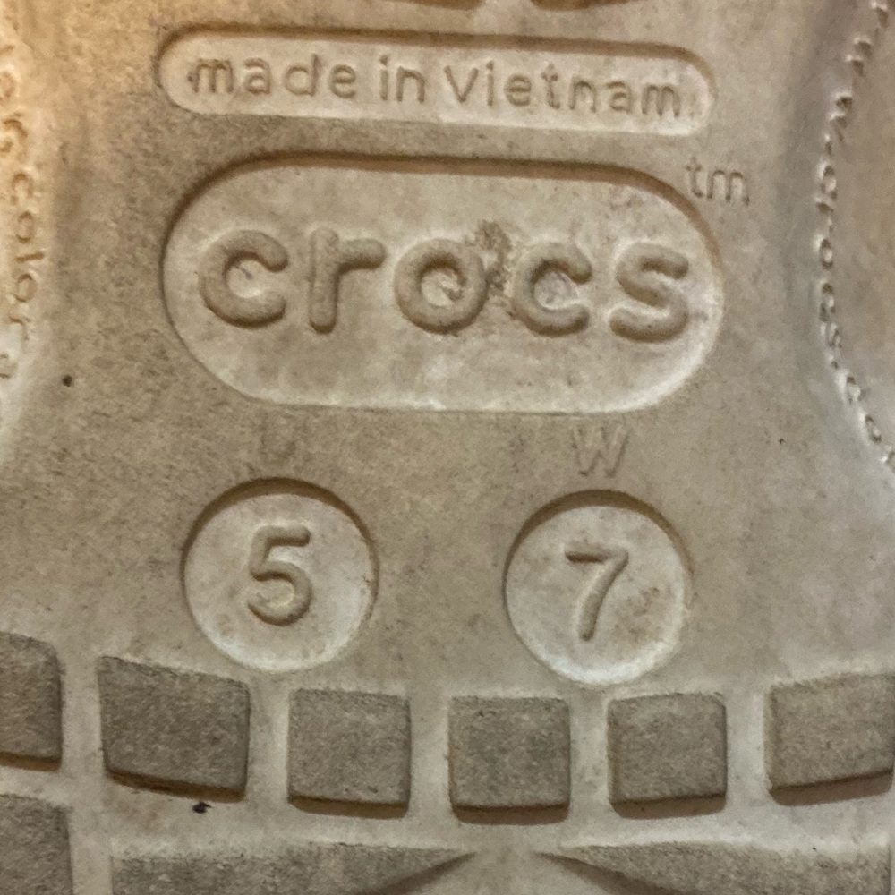 Crocs Classic Clogs - Picture 4 of 4